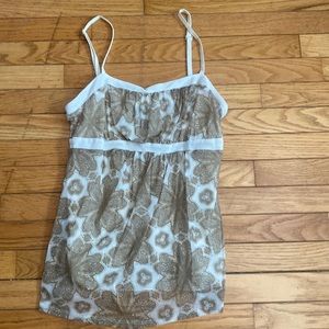 New York and Company tank top size large!